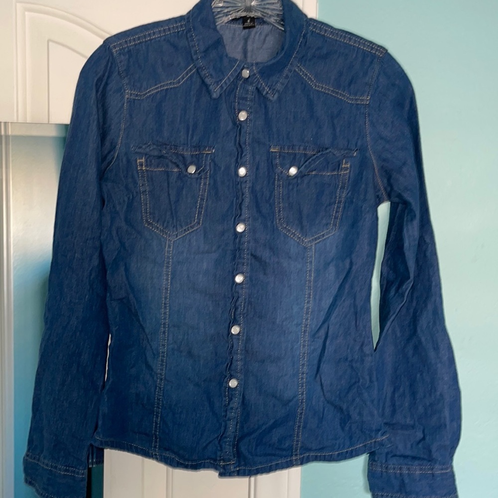 Bundle of two Jean button up shirts